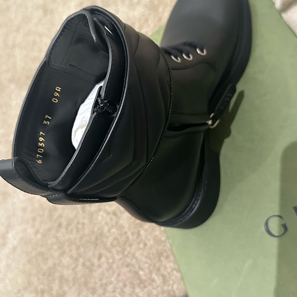 Flores calf Gucci boots for fall - Picture 6 of 9